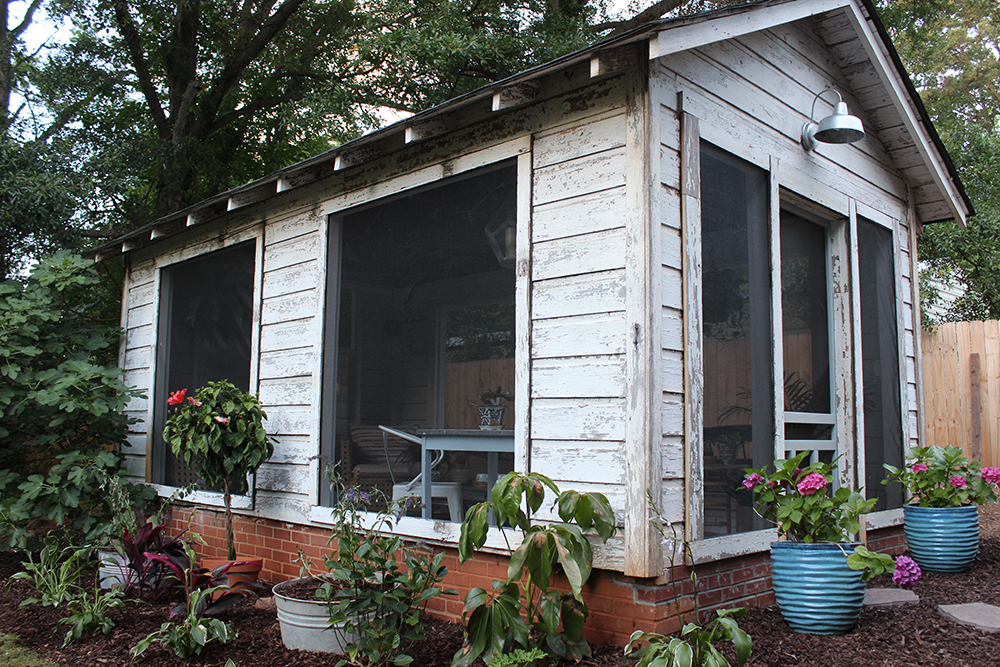 After: old shed turned shabby chic.